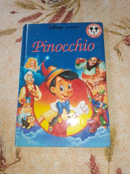 Livre pinocchio - walt disney