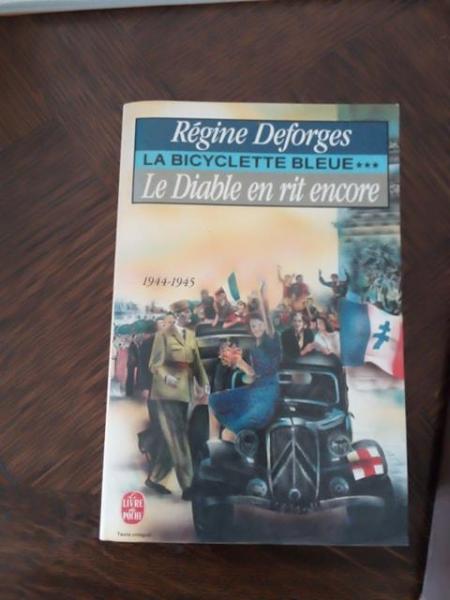 Livre regine deforges " la bicyclette bleue*** "