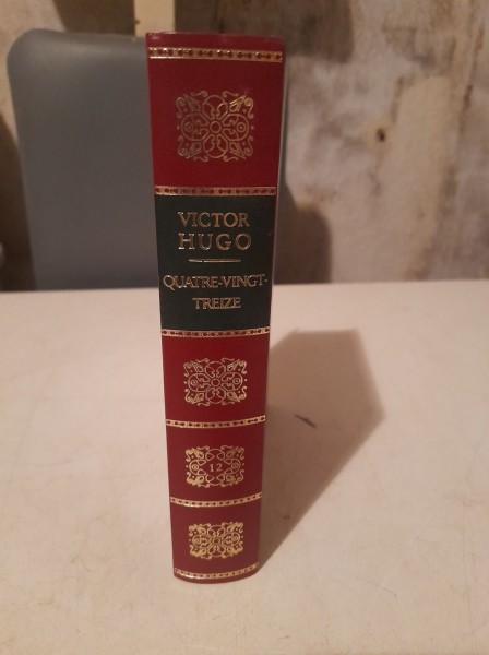 Livre victor hugo " quatre vingt treize"