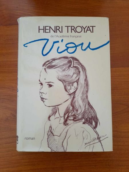 Livre viou - henri troyat