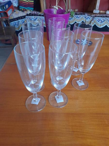 Annonce Lot 10 flutes à champagne