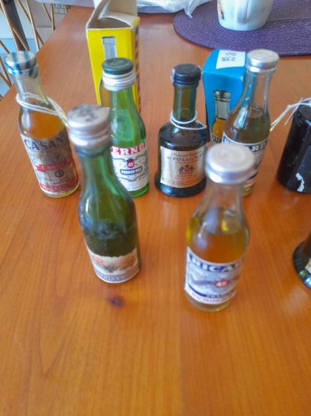 Vente Lot 11 mignonettes -  alcool