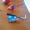 Lot 2 avions miniature et 3 hélicoptère en métal occasion