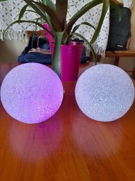 Vente Lot 2 boules décoratives lumineuses multicolore