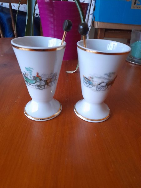 Lot 2 mazagrans diligence porcelaine de limoges