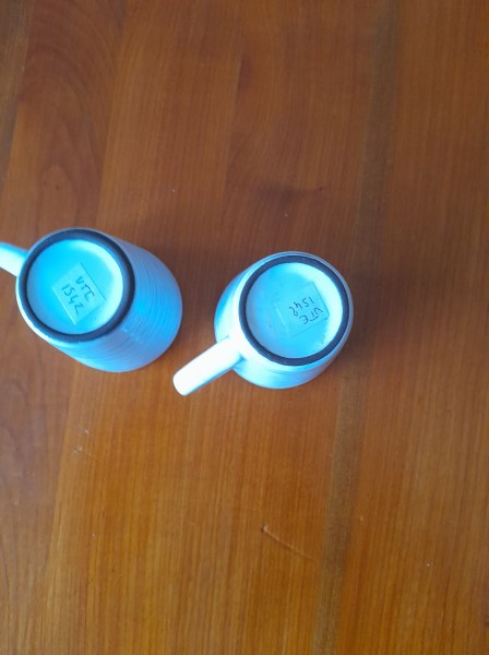 Lot 2 mug blanc en c&eacute;ramique pas cher