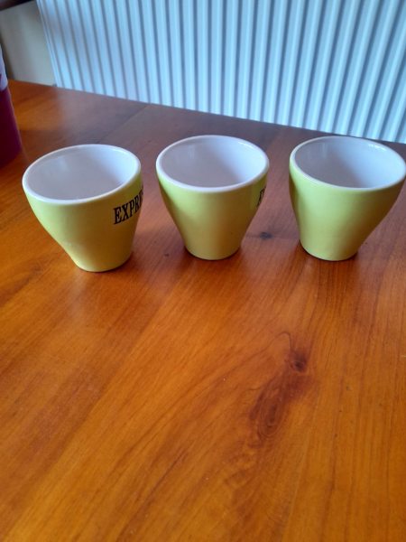 Annonce Lot 3 tasses publicitaires expresso en c&eacute;ramiques