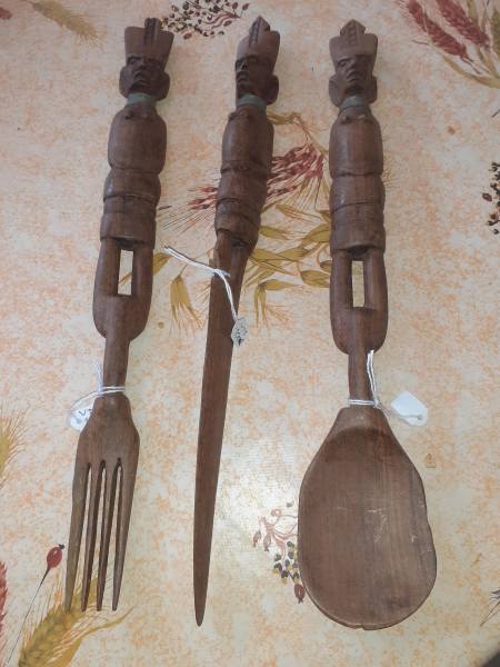 Lot 3 ustensiles de cuisine en bois