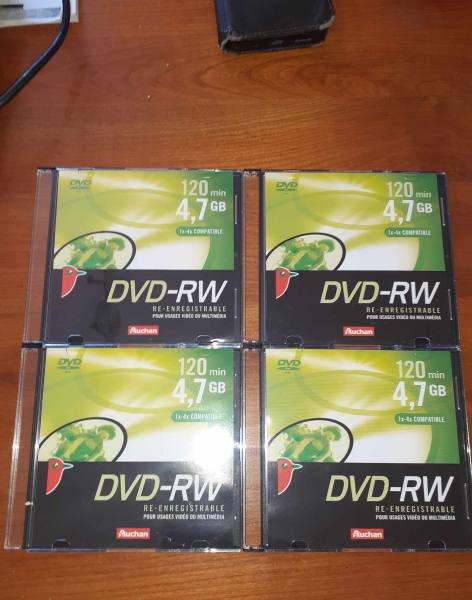Lot 4 dvd - rw , re - enregistrable
