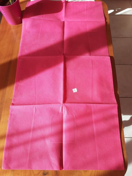 Annonce Lot 4 housses de chaise intiss&eacute;es rose fuchsia