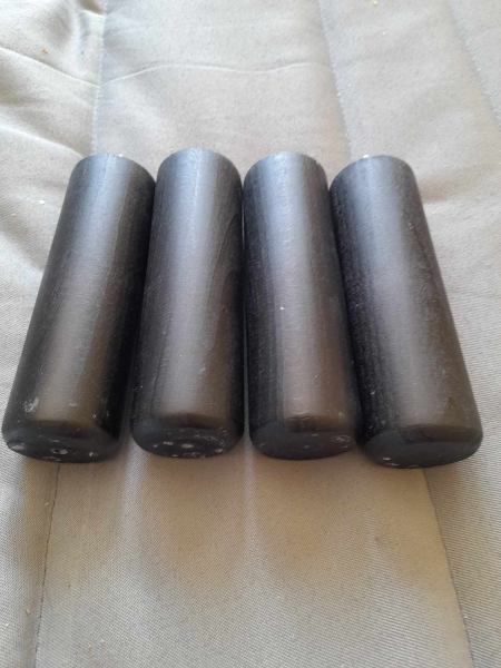 Vente Lot 4 pied  rond en bois pour meubles, sommiers