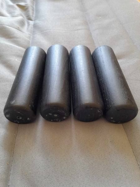 Annonce Lot 4 pied  rond en bois pour meubles, sommiers