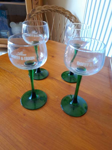 Lot 4 verres &agrave; vin alsace dopff et irion - luminar