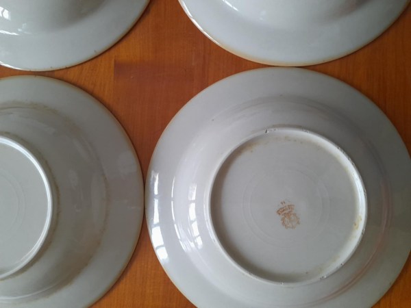 Vente Lot 5 assiettes à déssert en grès tulowice