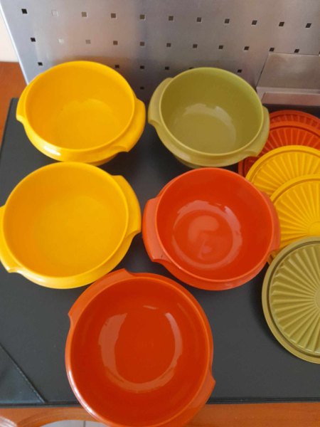 Lot 5 bols boites tupperware -divers couleurs pas cher