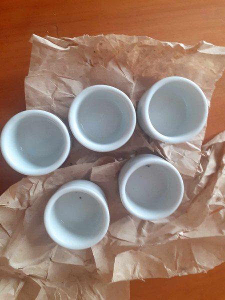 Annonce Lot 5 ramequins - bols à sauce rond en céramique