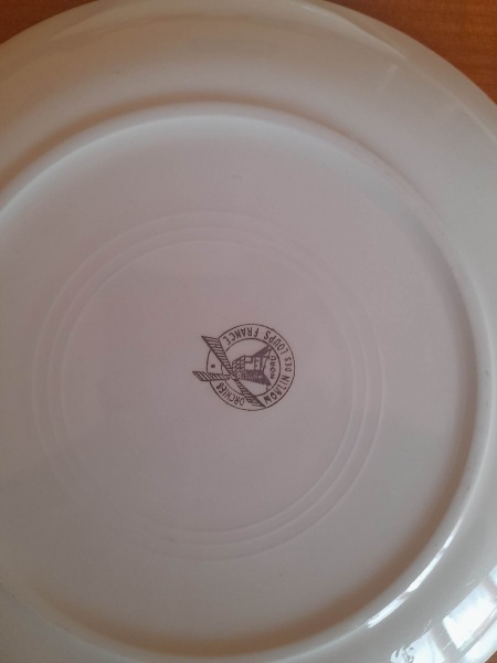 Vente Lot 6 assiettes &agrave; desserts ,fromage