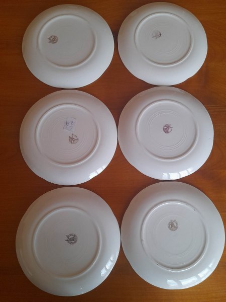 Lot 6 assiettes &agrave; desserts ,fromage pas cher