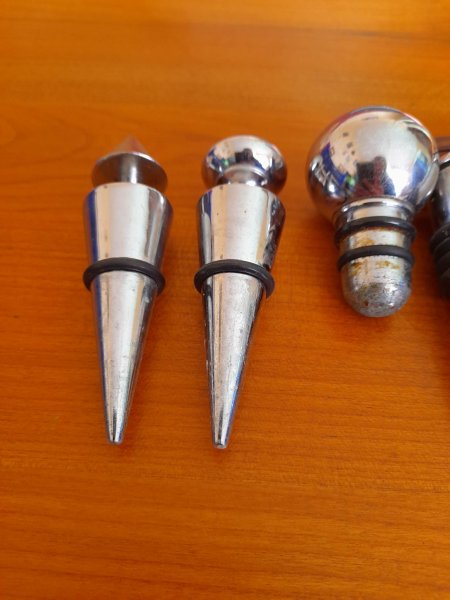 Vente Lot 6 boule design bouteille vin bière bouchons