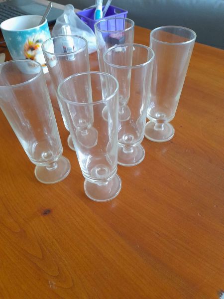 Annonce Lot 6 flutes &agrave; champagne en verres - vintage