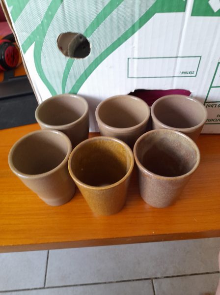 Vente Lot 6 verres d&eacute;pareill&eacute;s en gr&egrave;s diam&egrave;tre : 7,5 cm