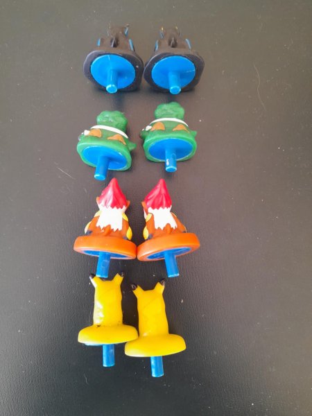 Lot 8 figurines pour jeu de soci&eacute;t&eacute; pok&eacute;mon diamon pas cher