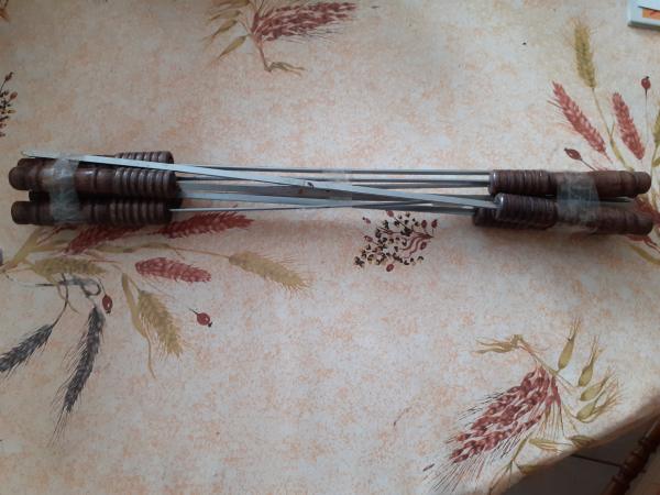 Lot 8 pics a brochettes