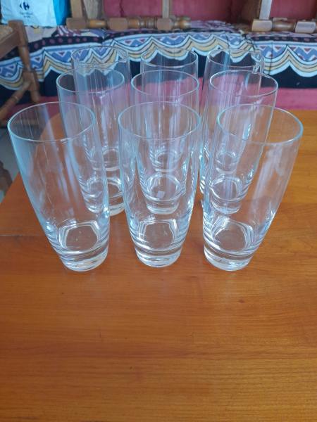 Lot 9 grands verres pas cher
