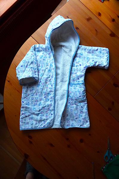 Lot de 11 v&ecirc;tements 2 &agrave; 6 ans