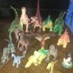 Lot dinosaure en plastiques