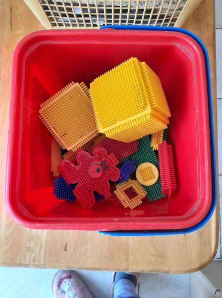 Lot légo clipo baril 68 pièces