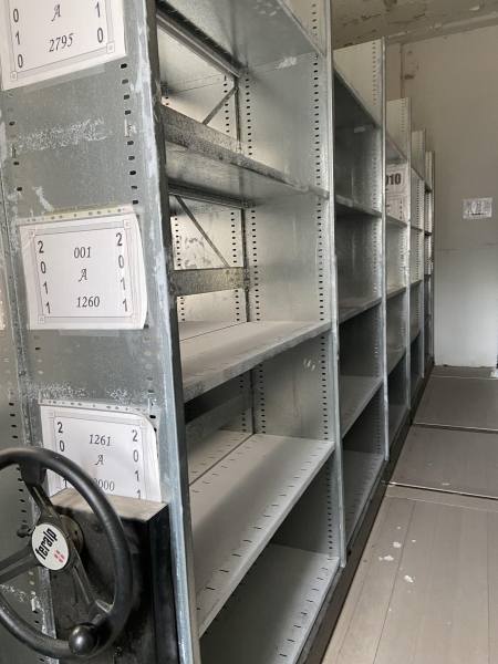 Vente Lots d'&Eacute;tag&Egrave;res m&Eacute;talliques