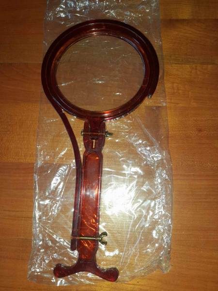 Loupe de brodeuse ( vintage )