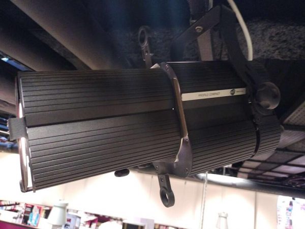 Vente Luminaires suspendus led et décharge