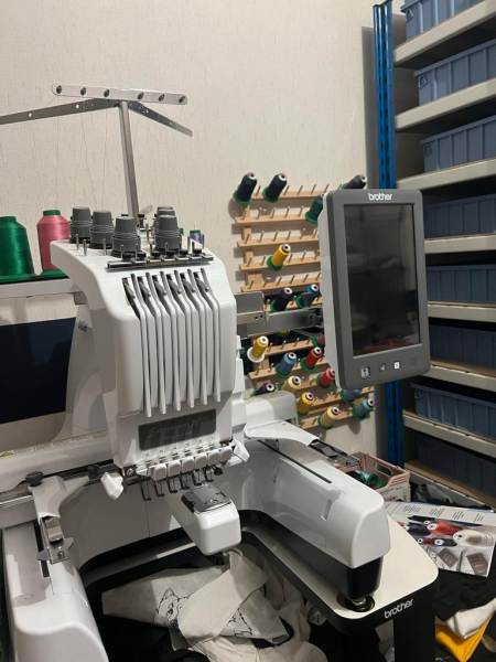 Machine a broder mono-t&ecirc;te brother pr680w