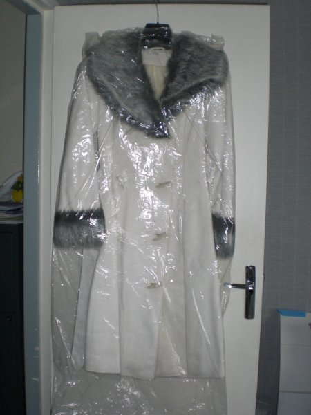 Vente Manteau t.38 ou 34 ou 36 neuf