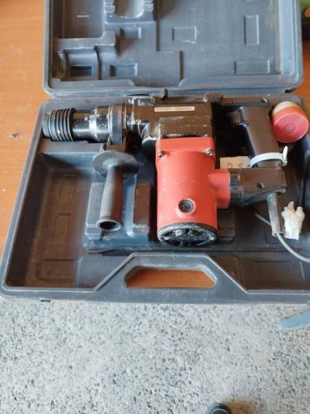 Vente Marteau piqueur perforateur rotary hammer stt305 :