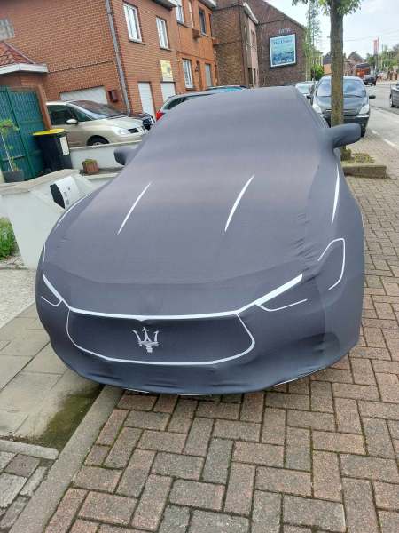 Maserati ghibli, housse de protection by zegna pas cher