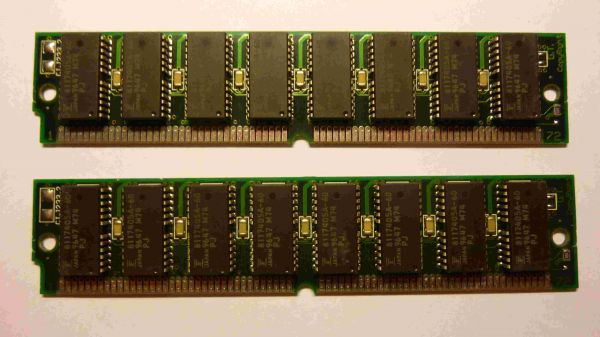 M&eacute;moire pour ordinateur 16 mo x 2