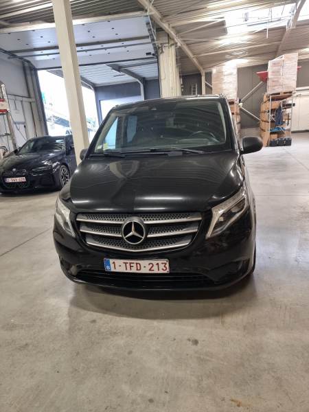 Mercedes 119cdi 4x4 extra long 230cv 2018
