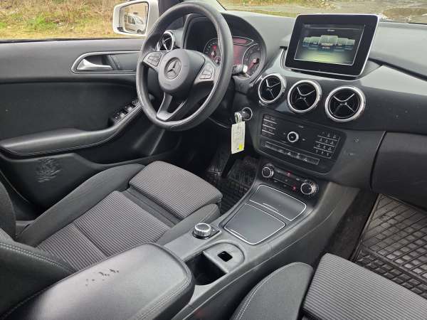 Annonce Mercedes b220cdi 2019 170cv 125kw boite auto, airc