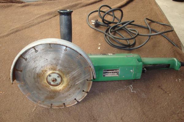 Meuleuse bosch pws1800