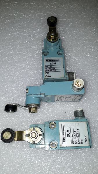 Micro contact telemecanique xcma.