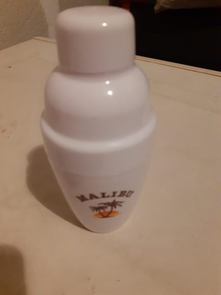 Mini shaker publicitaire malibu