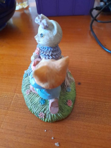 Annonce Miniature -petite figurine 2 chats en céramique "