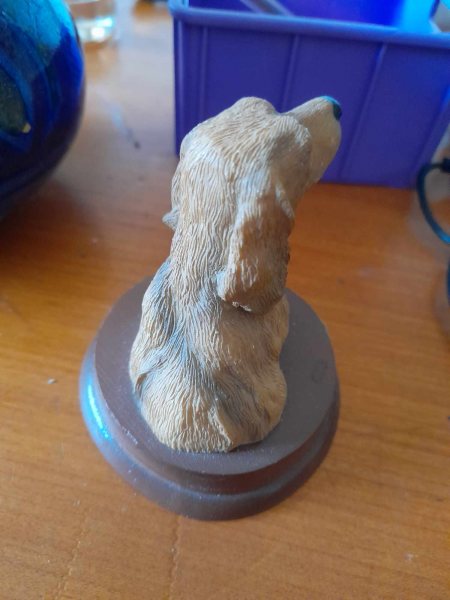 Miniature -petite figurine chien epagneuil pas cher