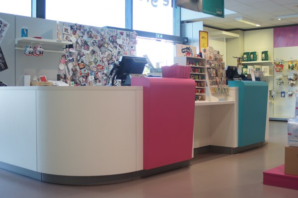 Mobilier d'agencement magasin