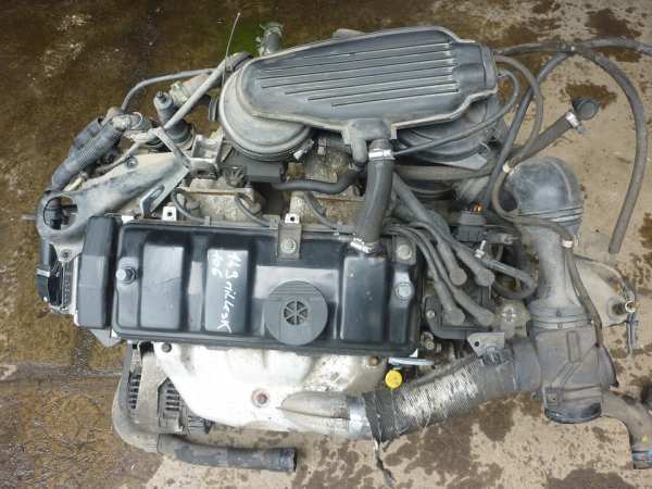 Moteur 106 peugeot essence  1.4 4 cv