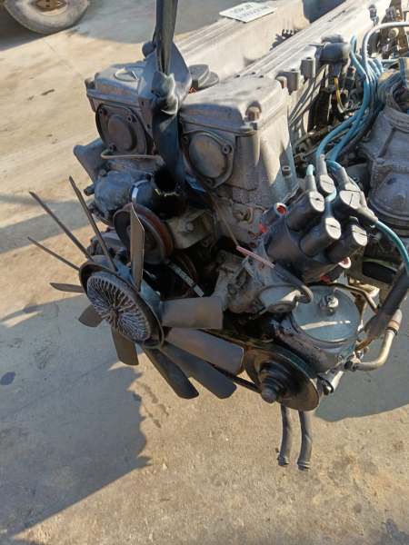 Moteur mercedes 280 se pas cher