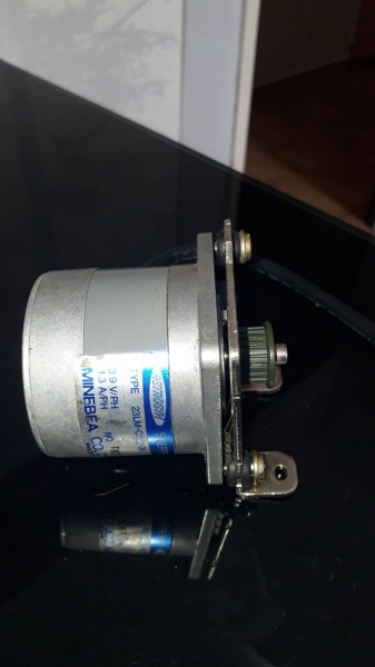 Moteur pas &agrave; pas 23lm-c352-08